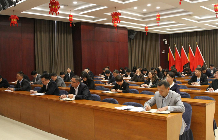 说明: C:\Users\yjy\AppData\Local\Temp\WeChat Files\07f00d5f7d48edfea2a9d79018665d8.png